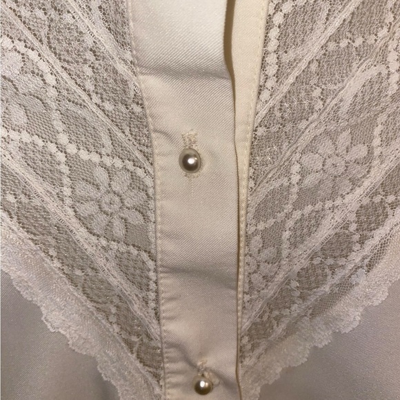 vintage 70s off white  lace victoria inspired pearl button mock neck blouse . - Picture 8 of 13